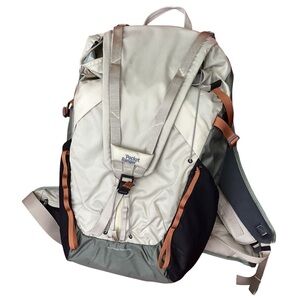 (NWOT) VSGO Pocket Ranger 35L Camera Backpack